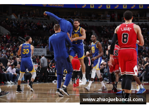 K1体育库里之光：CCTV5NBA探索勇士队核心球员的篮球传奇 - 副本
